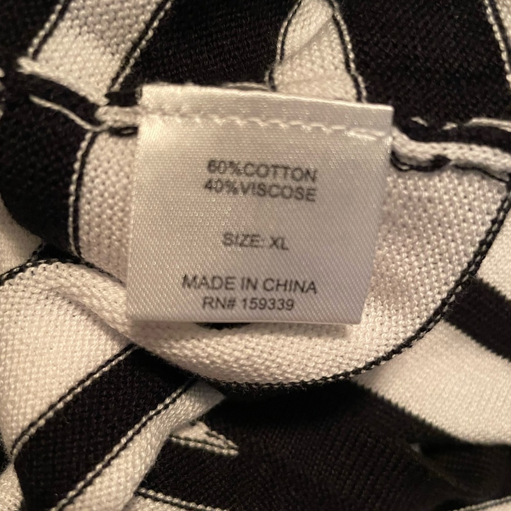 Ladies sweater - Picture 5 of 5